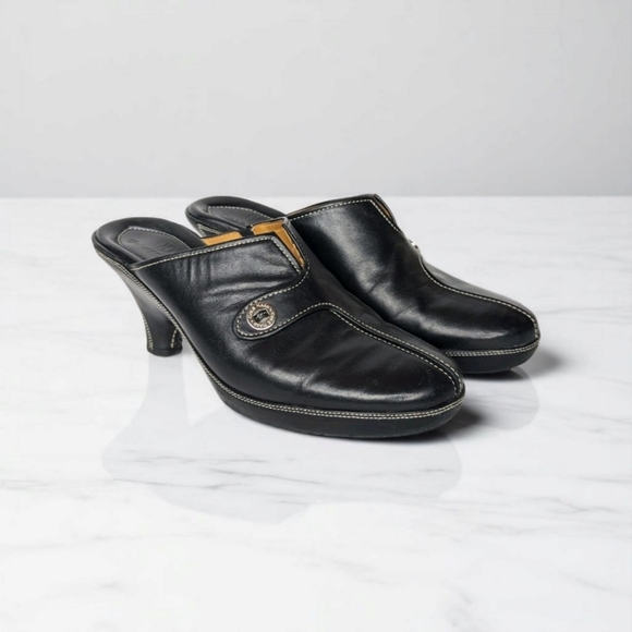 COLE HAAN LIKE NEW Black Soft Leather Heeled Mules Size 8.5 B - Picture 2 of 13